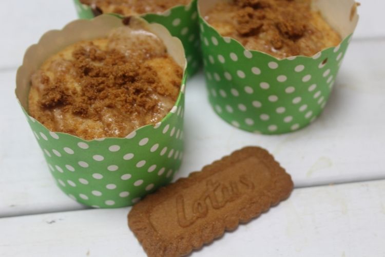magdalenas con crema de galletas lotus