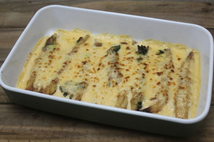 ESPÁRRAGOS RELLENOS GRATINADOS CON BECHAMEL
