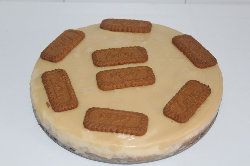 Cheesecake de galletas lotus y chocolate blanco